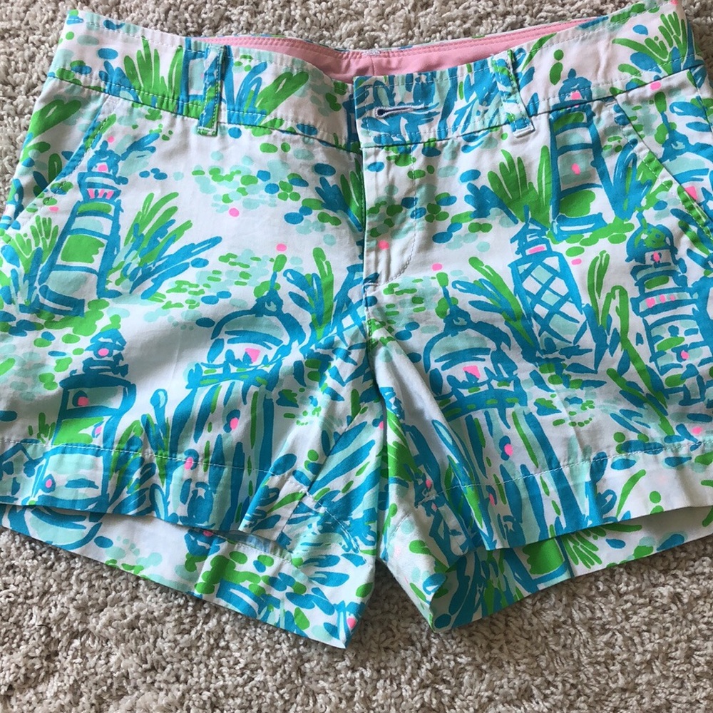 Shorts - Picture 3 of 3